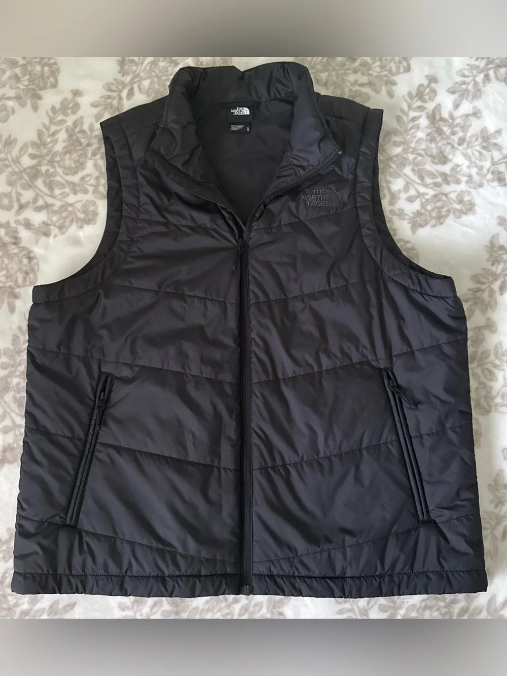 The North Face Men's Black Puffer Vest